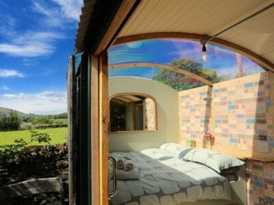 Romance Under the Stars - Crickhowell Railway Carriage