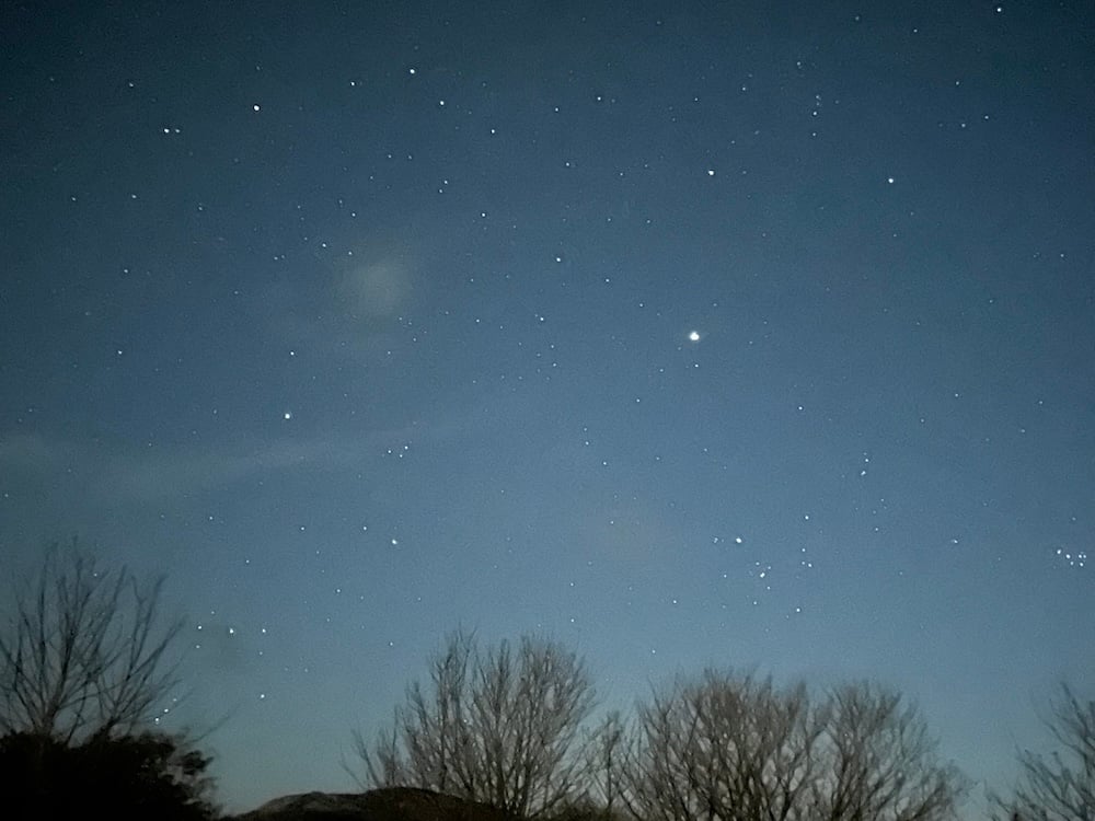 Starry skies over the Boathead Hotel