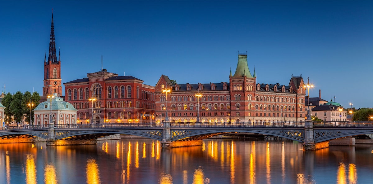 Discover Scandinavian Islands and Capitals with Fred. Olsen Cruises and Go Stargazing