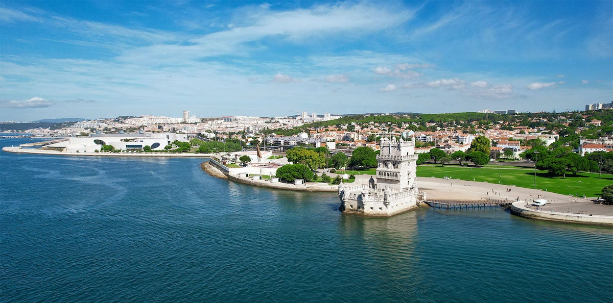 Experience the River Cities of France and Portugal with Fred. Olsen Cruises and Go Stargazing