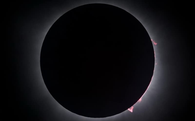 Photo of total solar eclipse