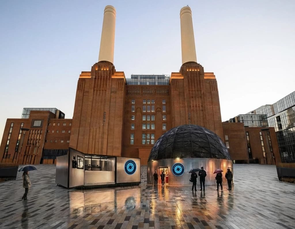 Planetarium Go! at London Battersea Power Station